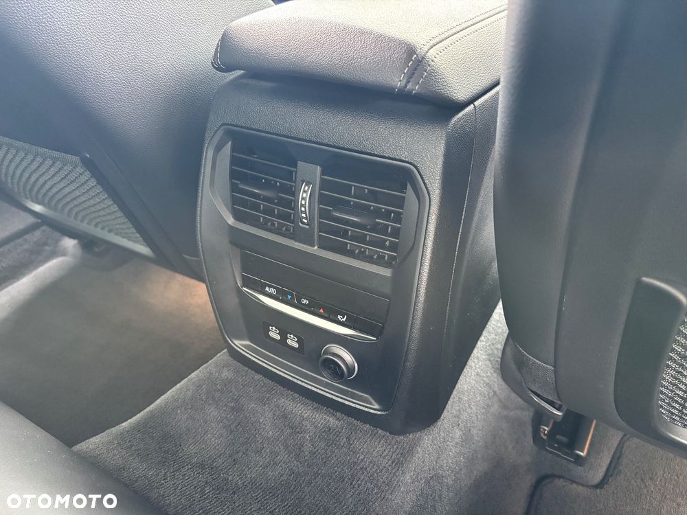 BMW Seria 3 320d M Sport Shadow - 18