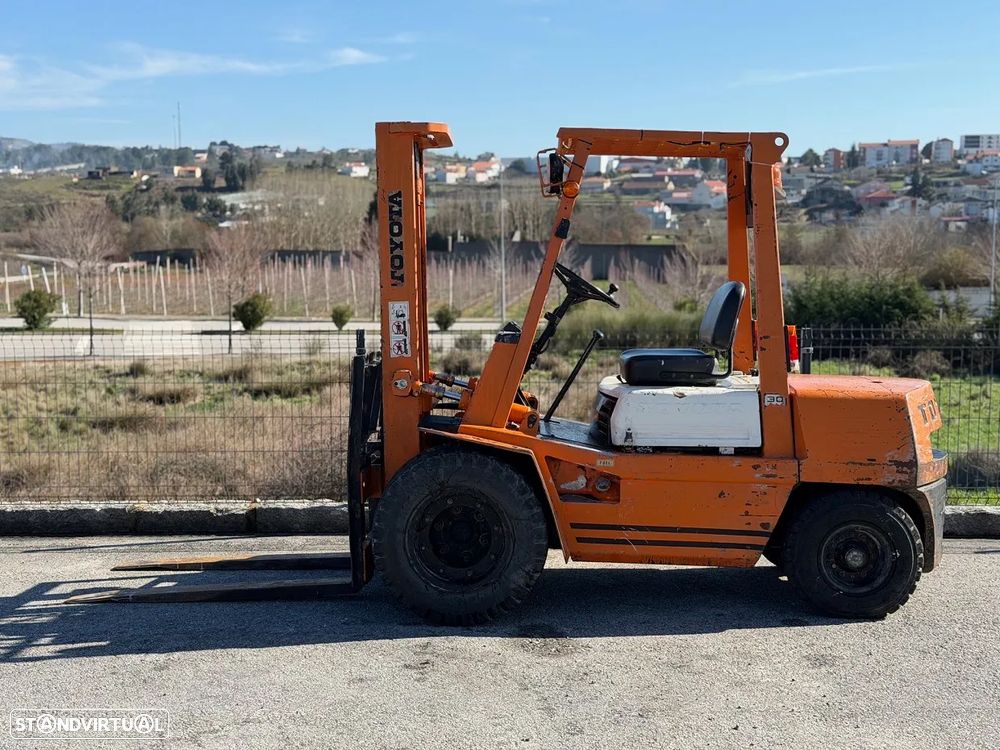 Toyota 30 Empilhador - 9