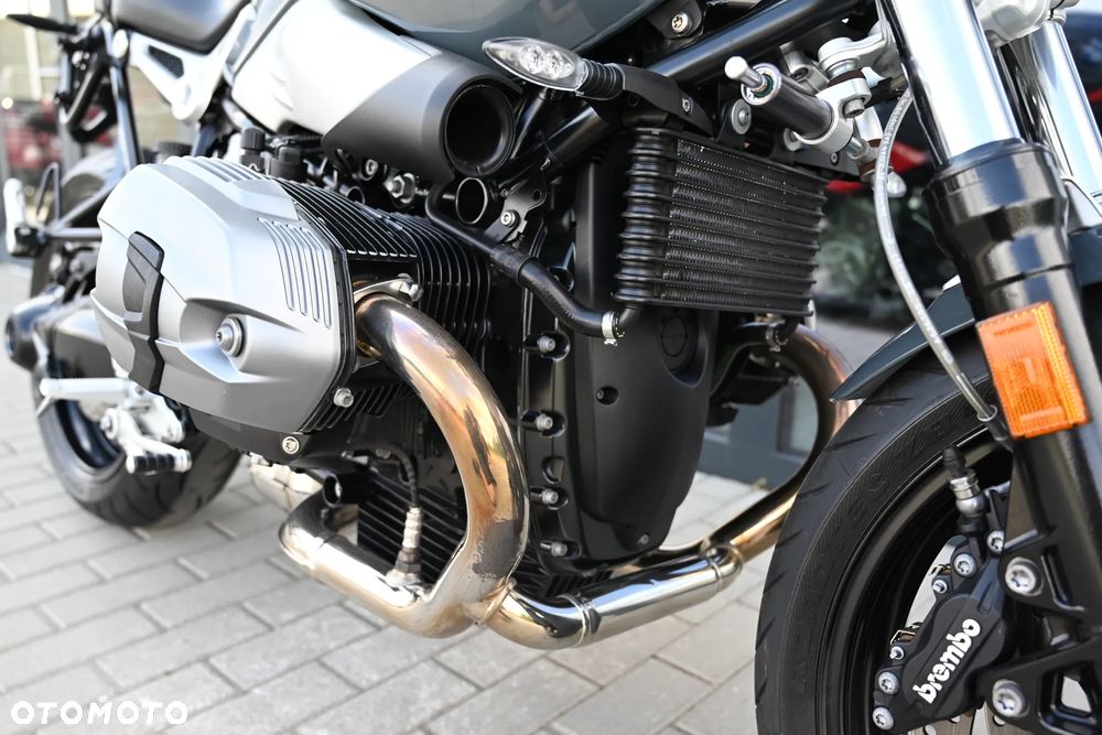 BMW R - 18