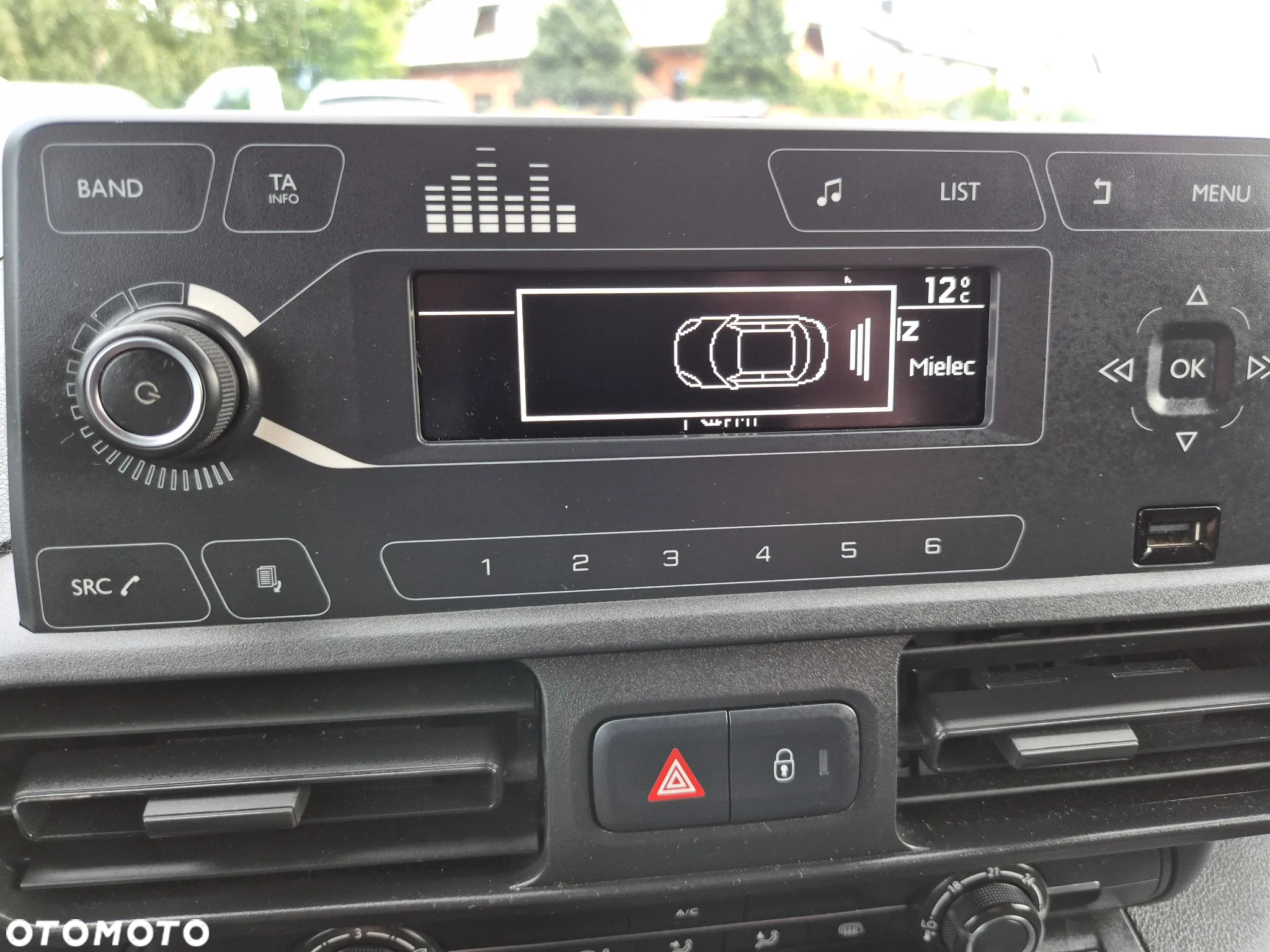 Peugeot Partner - 11
