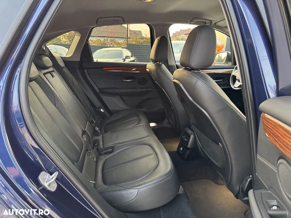 BMW Seria 2 220d Active Tourer Aut. Luxury Line - 11