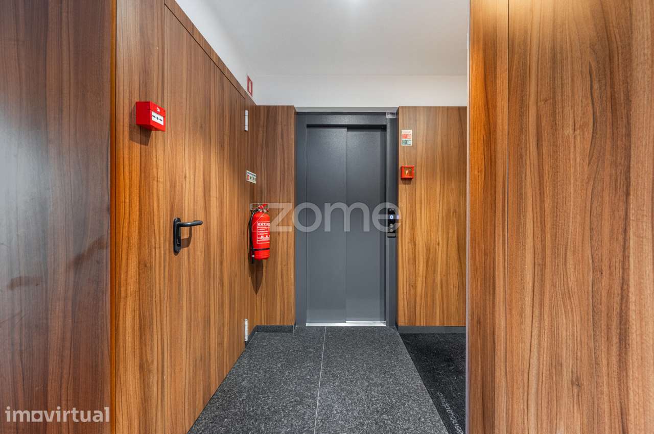 Apartamento T3 Semi-Novo em Calendário - Grande imagem: 4/37