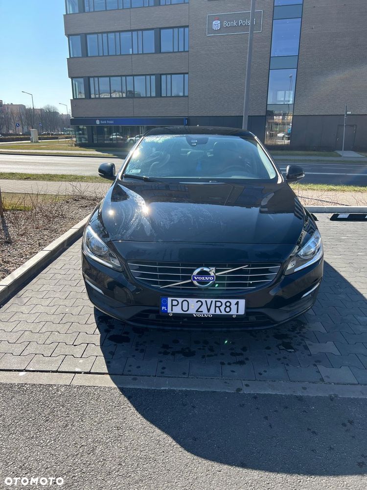 Volvo S60 D2 Drive-E Momentum - 2