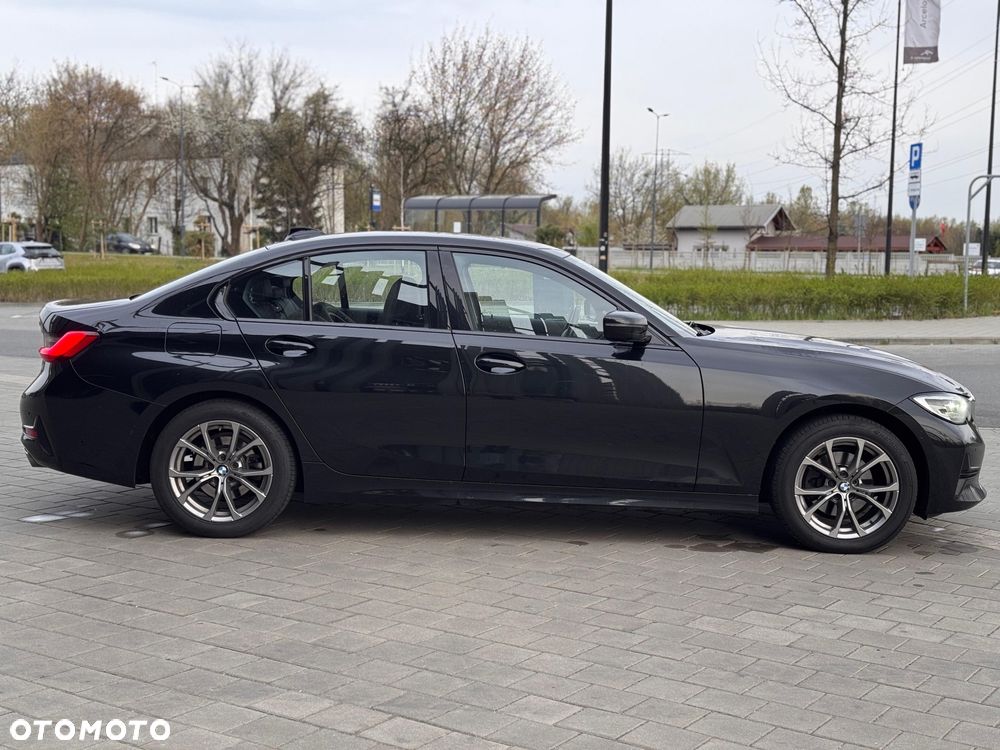BMW Seria 3 320d xDrive Sport Line sport - 6