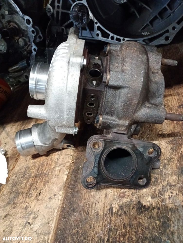 Turbina turbo turbosuflanta nissan Navara d40 2.5dci euro5 cod 53039700338 perfect functionala - 2