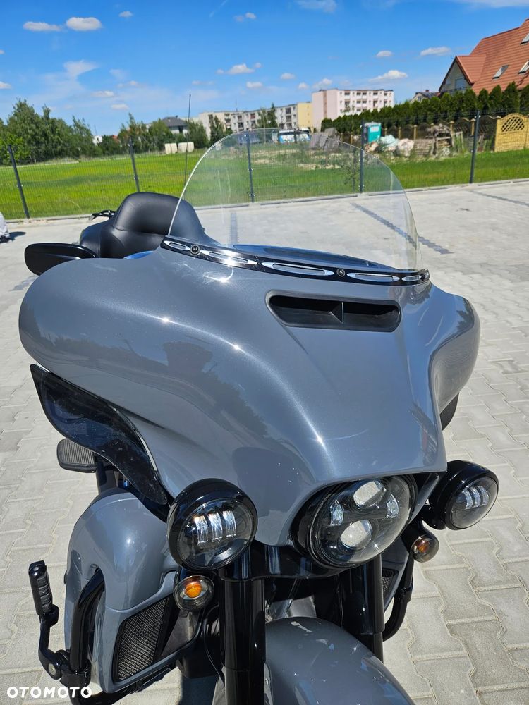 Harley-Davidson Touring Ultra Limited - 16