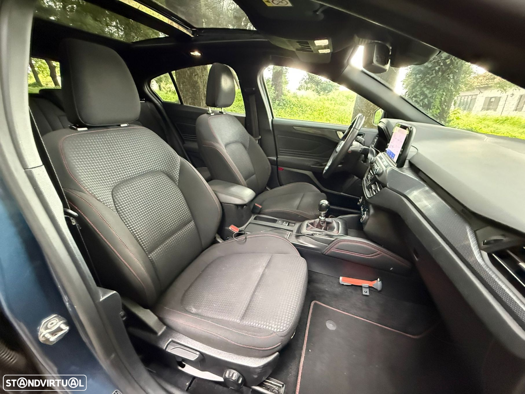Ford Focus 1.5 TDCi EcoBlue ST-Line X - 14