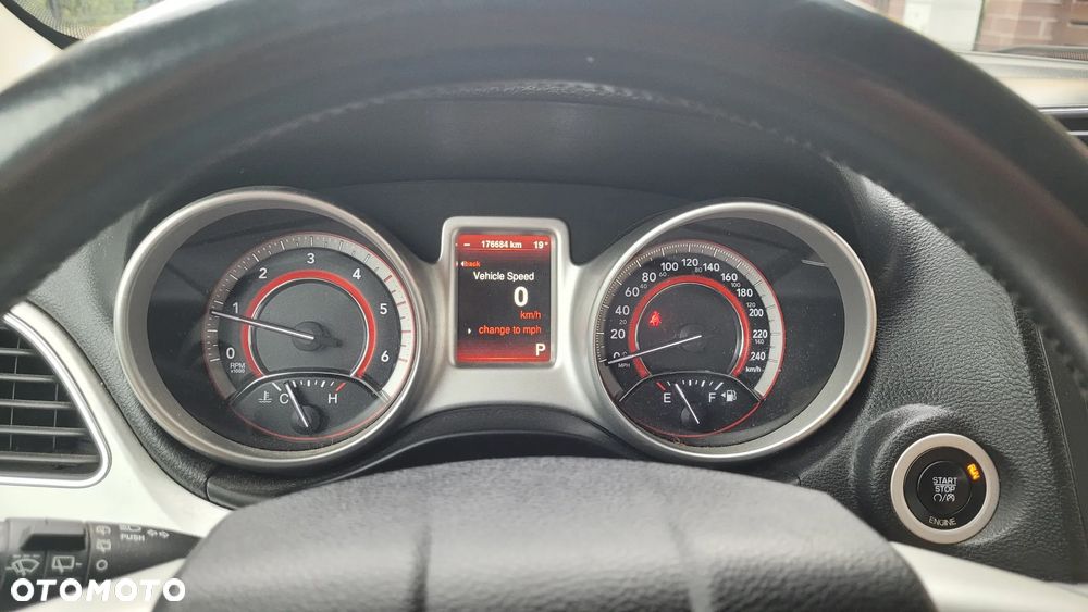 Fiat Freemont 2.0 Multijet Lounge AWD - 8