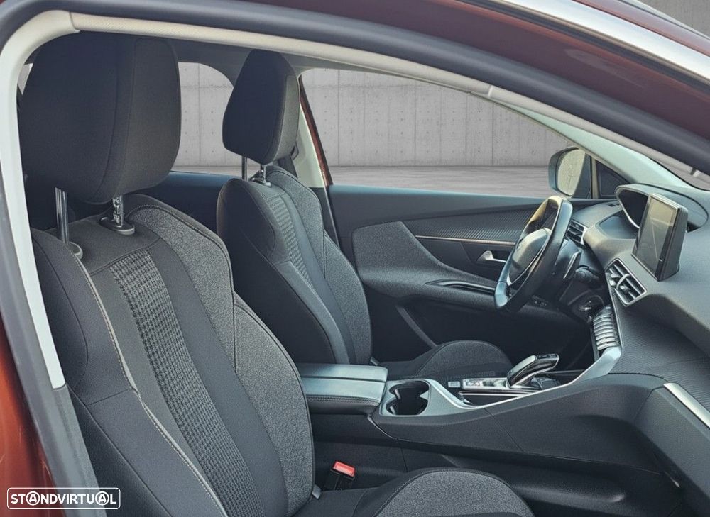 Peugeot 3008 PureTech 130 Stop & Start GPF EAT8 Active Business-Pack - 12