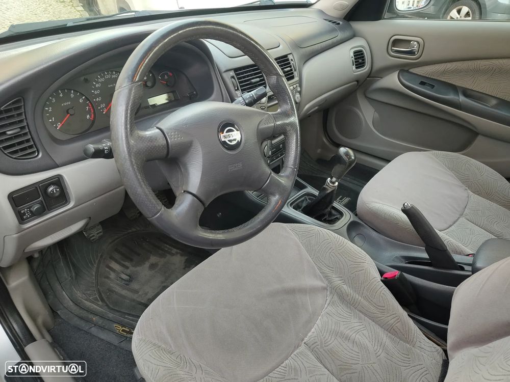 Nissan Almera 1.8 Luxury ABS+AC - 4