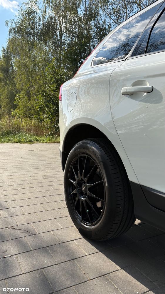 Volvo XC 60 2.4D AWD - 13