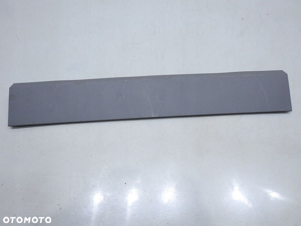 LISTWA PODSUFITKI TYŁ OPEL VECTRA C KOMBI - 2