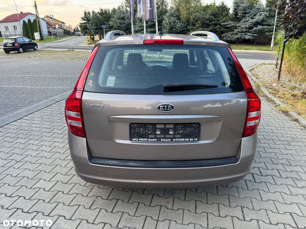 Kia Ceed Cee'd 1.4 Comfort - 9