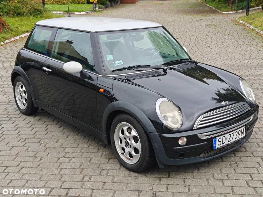 MINI Cooper Standard - 11