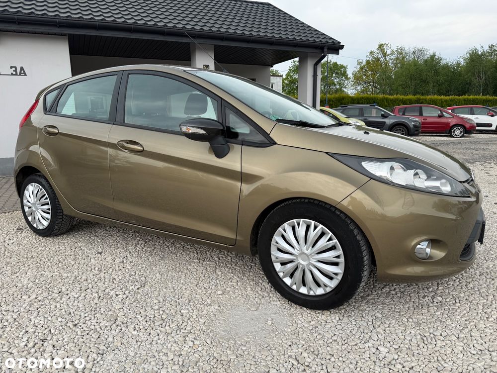 Ford Fiesta 1.25 Titanium EU5 - 6