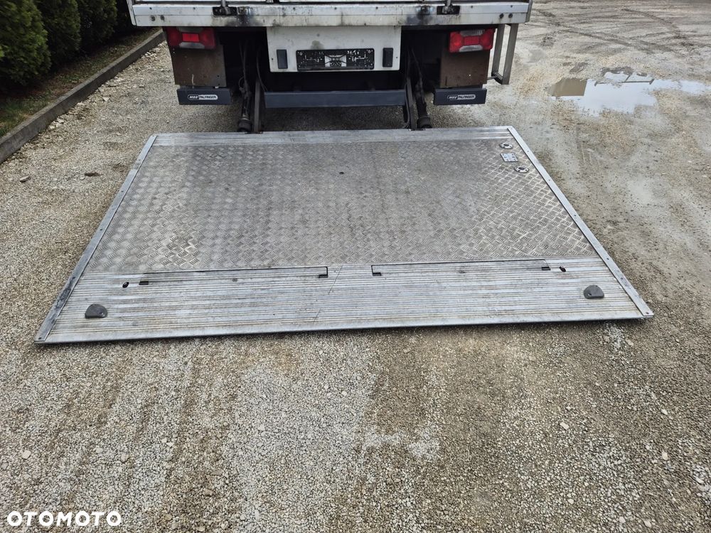 Winda palfinger 1000kg ,typ 1000AQ, Iveco, blat 180cm, 2013 rok, stan idealny! - 2