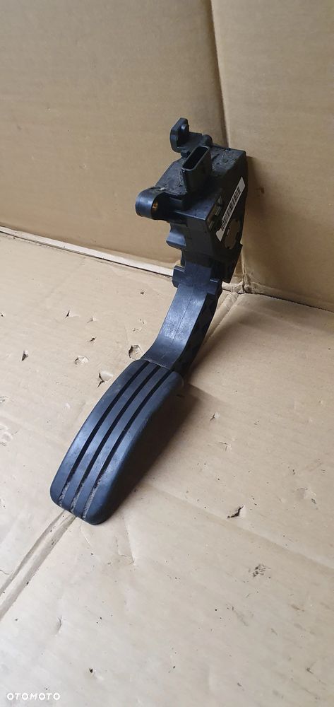 Pedał gazu potencjometr Opel Vivaro B Trafic III 180020024R - 3