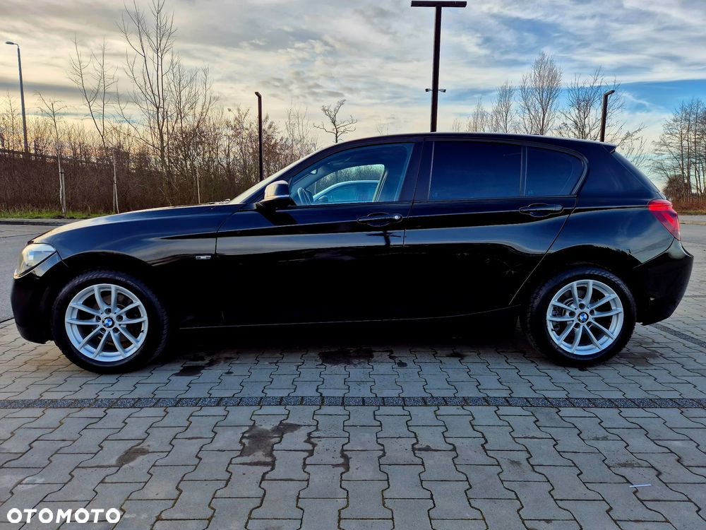 BMW Seria 1 118d Sport Line - 5