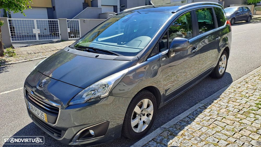 Peugeot 5008 1.6 BlueHDi Style - 4