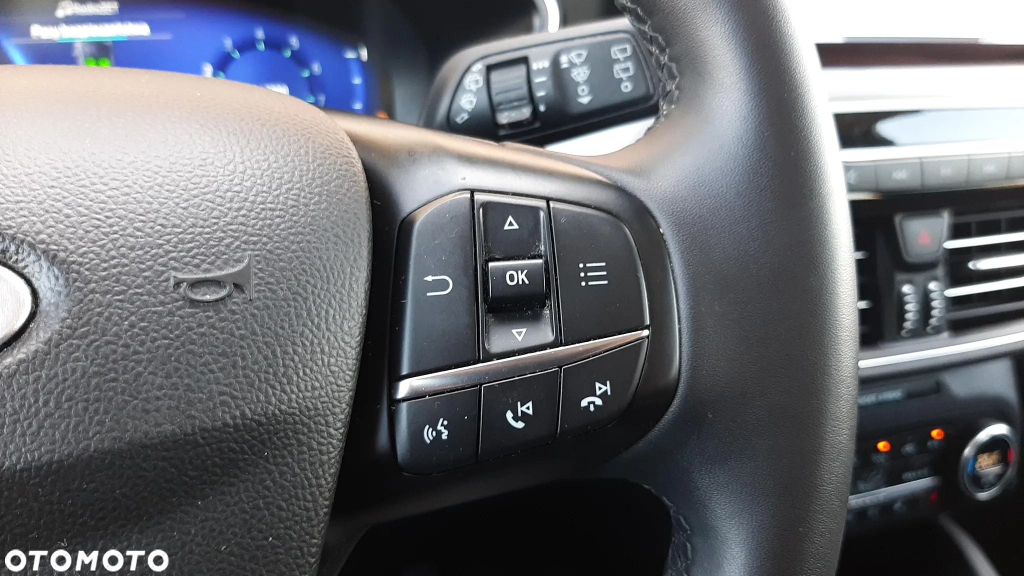 Ford Kuga 1.5 EcoBoost FWD Titanium - 21