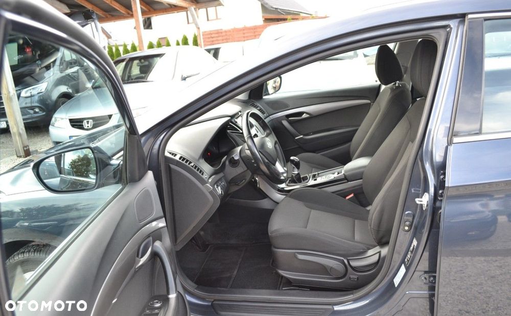 Hyundai i40 Kombi blue 1.6 Trend - 7