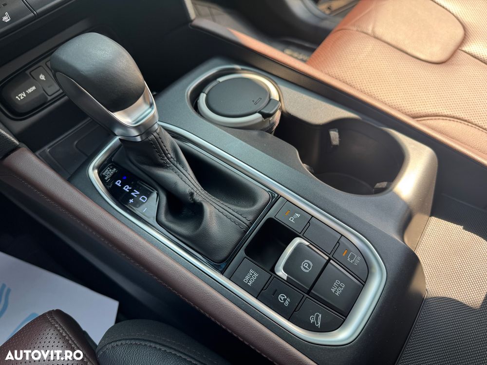 Hyundai Santa Fe Grand 2.2 CRDI 4WD Automatik Premium - 11