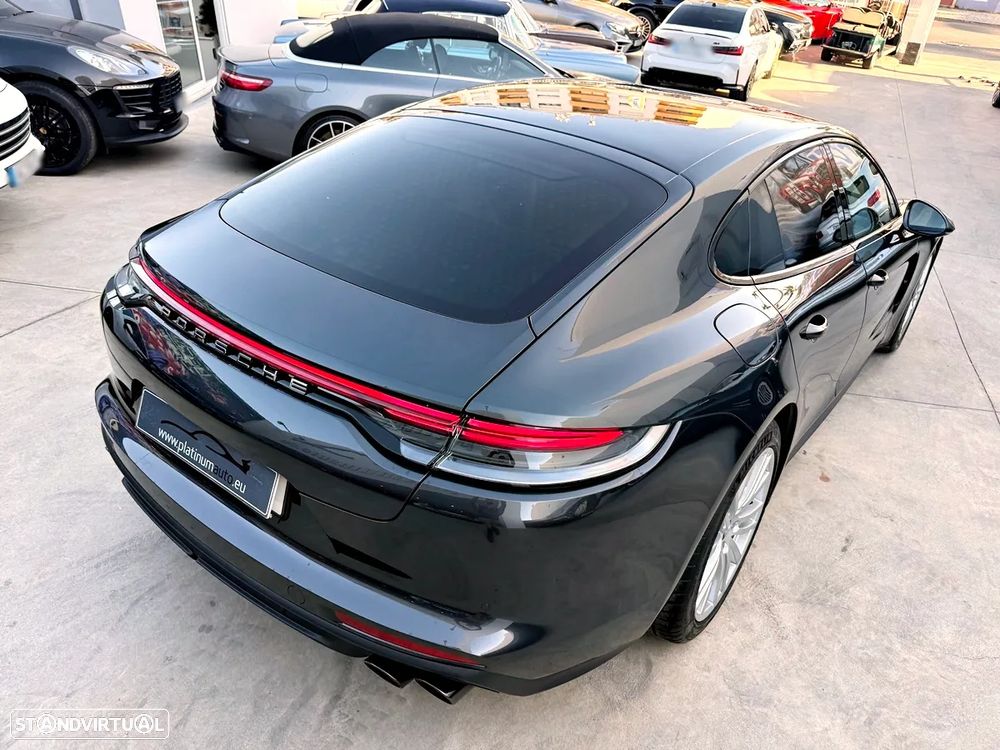 Porsche Panamera 4 E-Hybrid Platinum Edition - 47