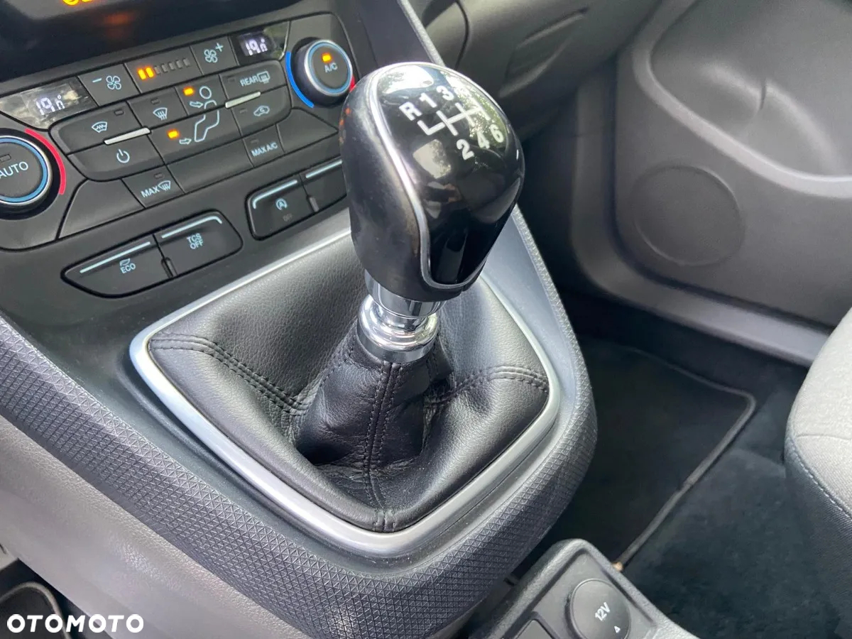 Ford Tourneo Connect 1.5 EcoBlue Trend - 31