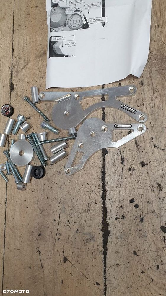 Nakładki na pokrywy silnika Honda CBR Fireblade - 4