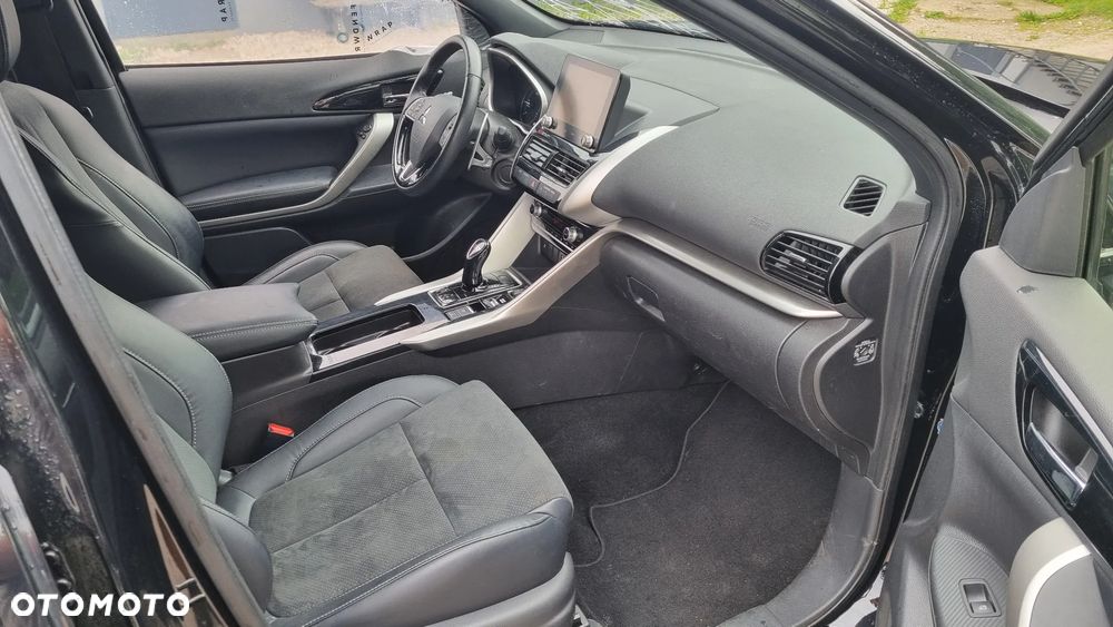Mitsubishi Eclipse Cross 4WD Select Black - 11