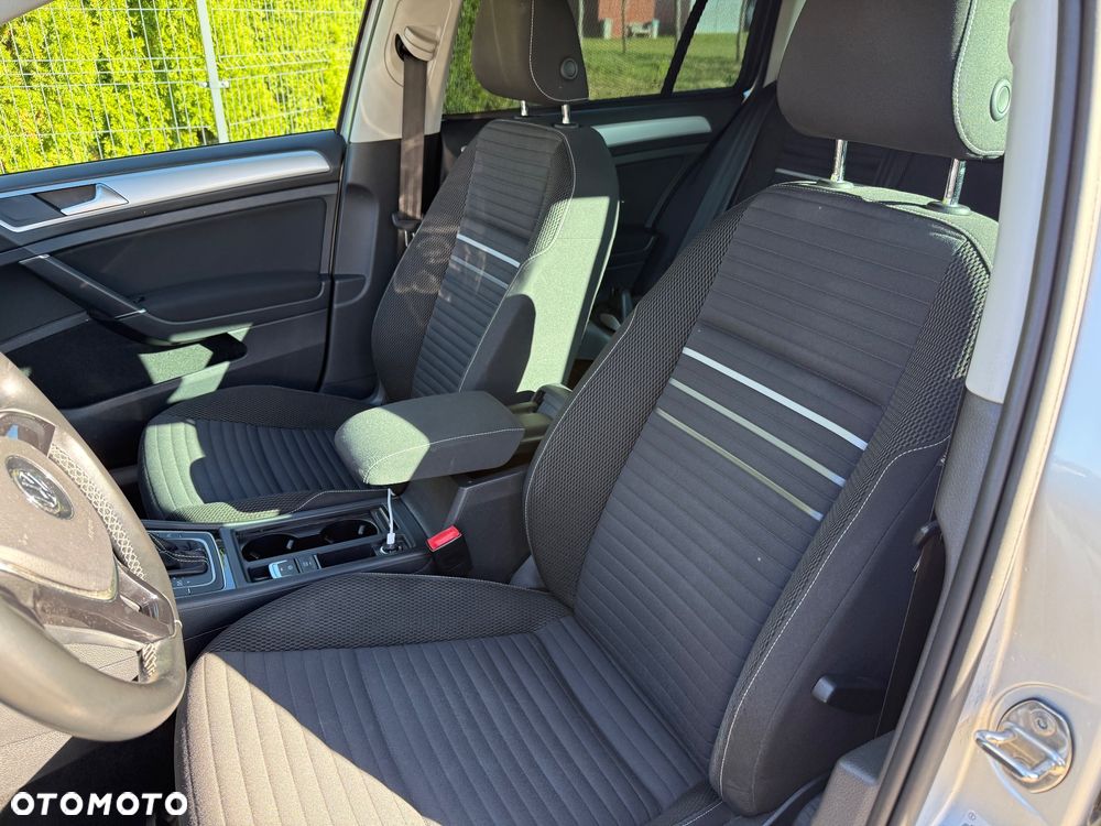 Volkswagen Golf 2.0 BlueTDI DSG Cup - 14