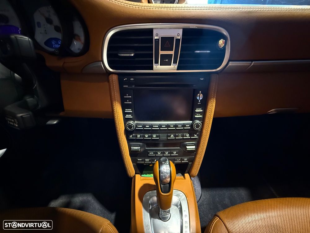 Porsche 911 (997) Turbo Cabriolet PDK - 20