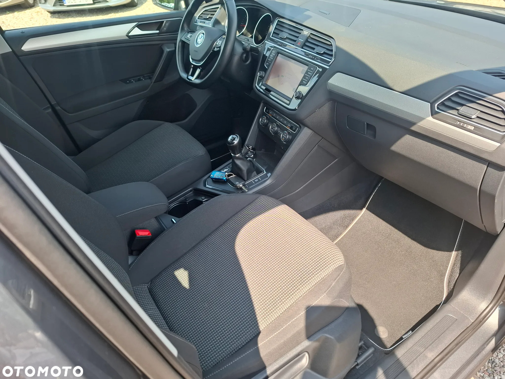 Volkswagen Tiguan 2.0 TDI BMT SCR Comfortline - 32