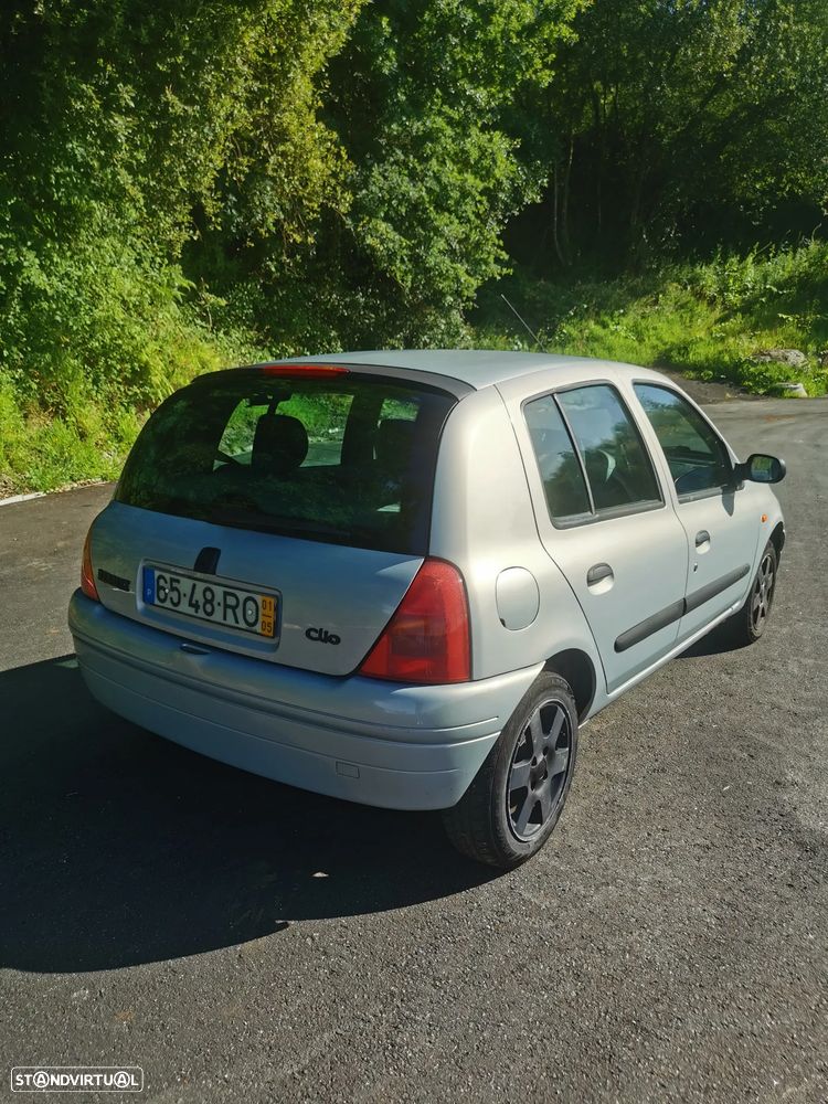 Renault Clio 1.2 RN - 3