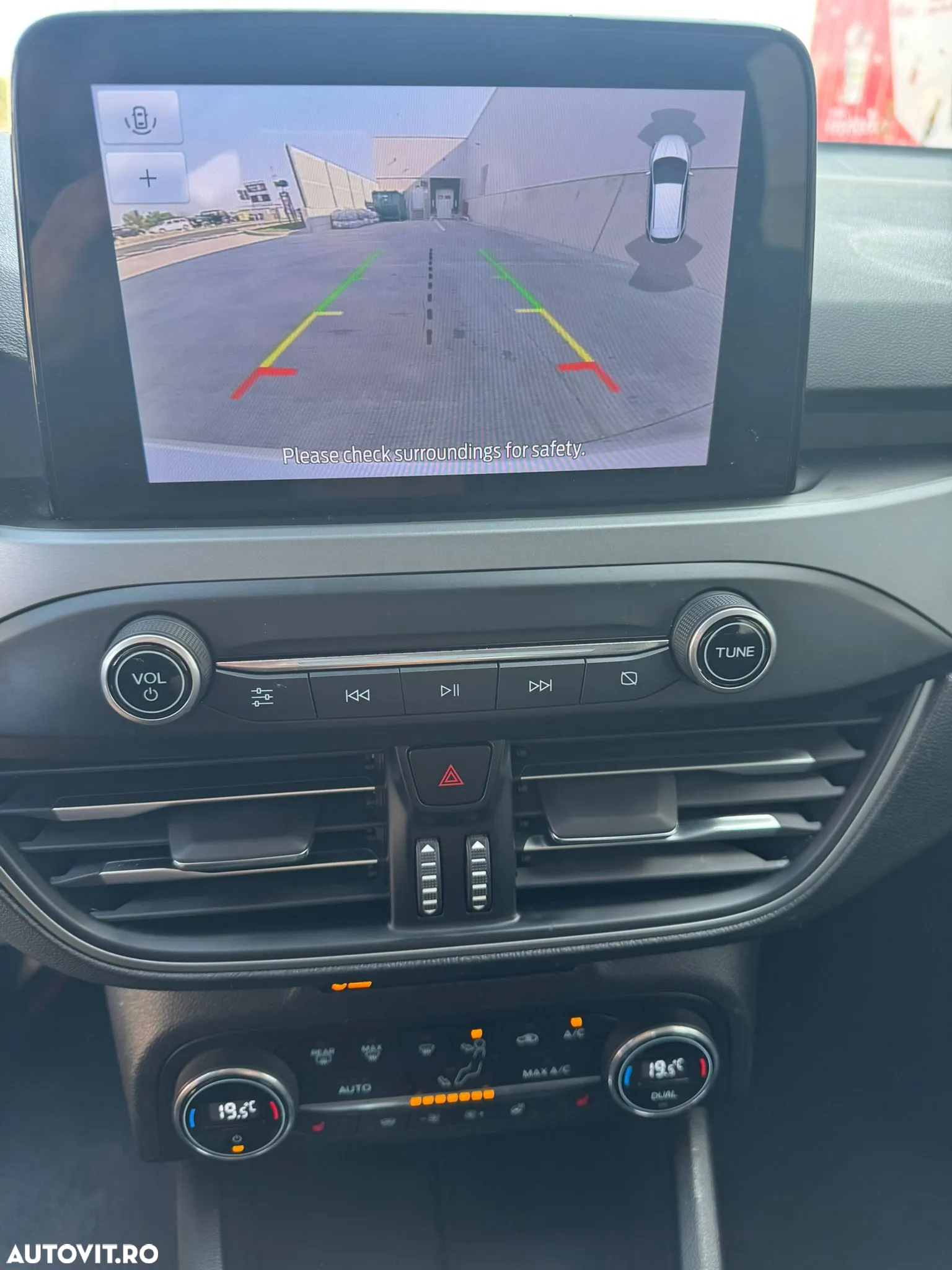 Ford Focus - 14