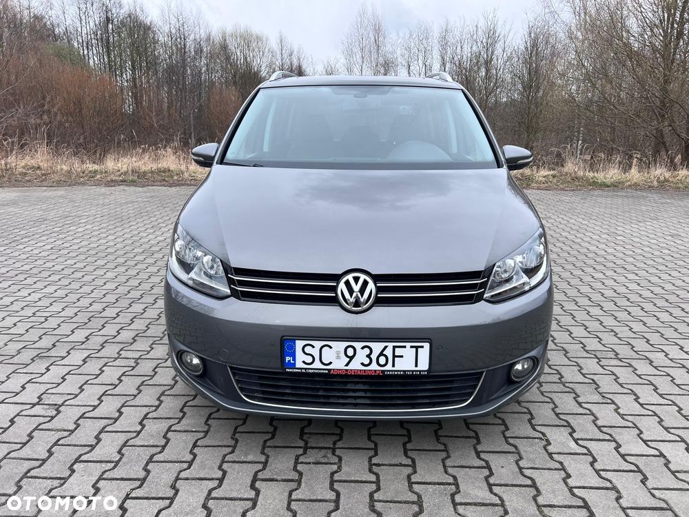 Volkswagen Touran 1.2 TSI STYLE - 2