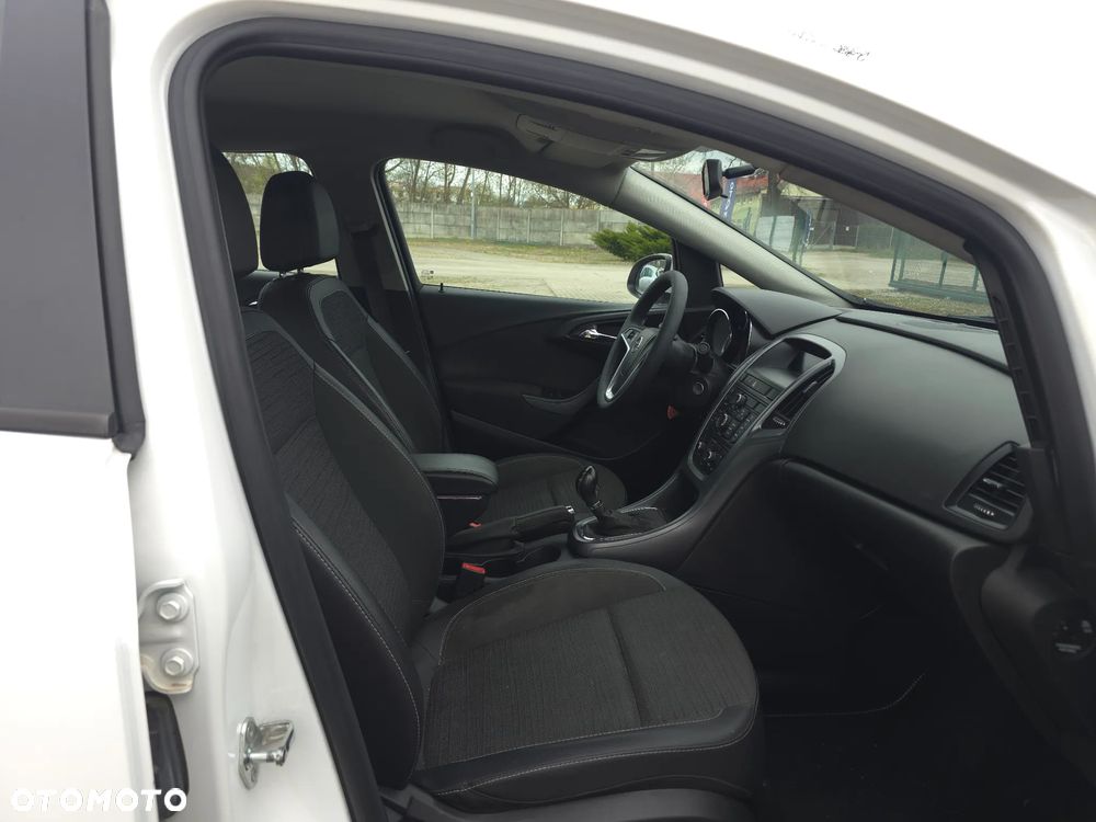 Opel Astra 1.4 T Business EU6 - 15
