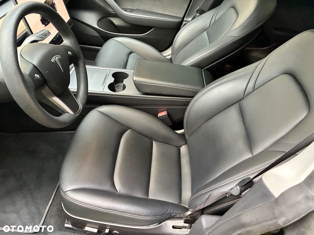 Tesla Model 3 RWD Standard - 30
