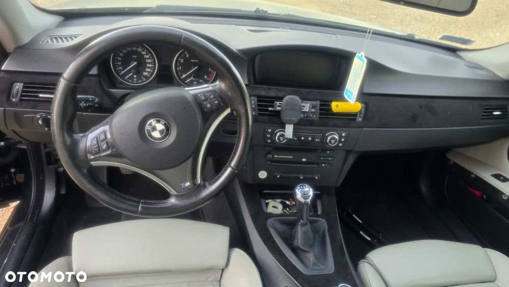 BMW Seria 3 330xi - 5