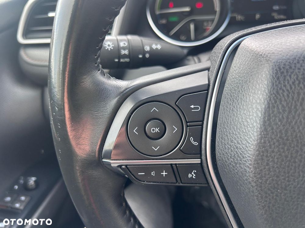 Toyota Camry 2.5 Hybrid Comfort CVT - 13