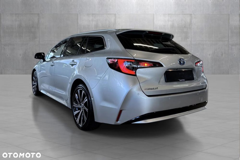 Toyota Corolla 1.8 Hybrid Active - 3