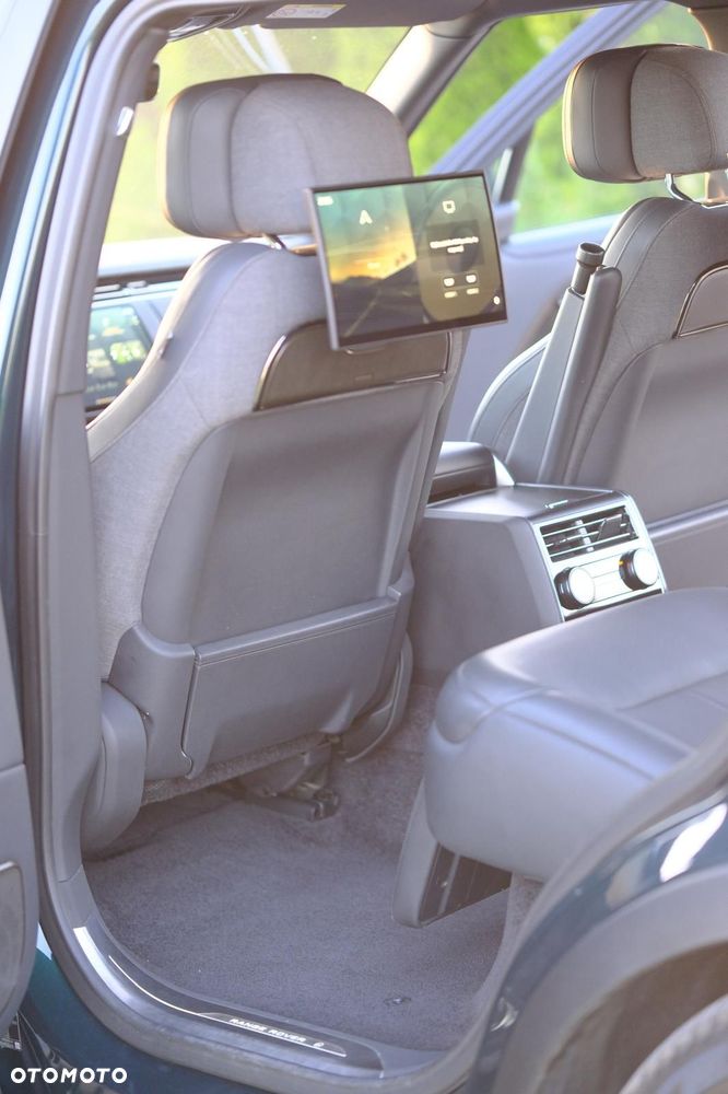 Land Rover Range Rover D350 SV - 11