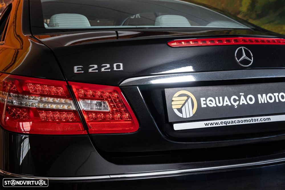 Mercedes-Benz E 220 CDi Avantgarde BlueEfficiency - 9