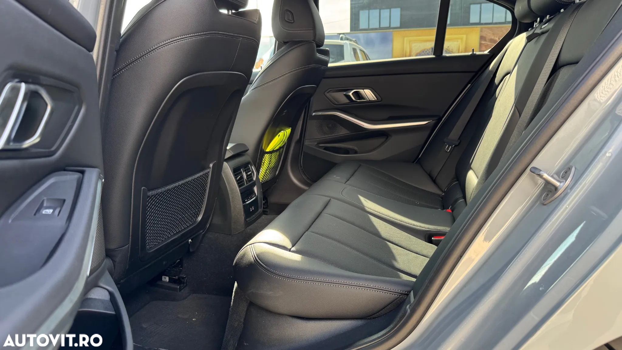 BMW Seria 3 320d xDrive Aut. M Sport - 25
