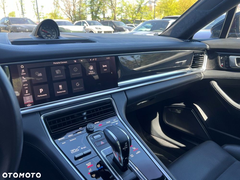 Porsche Panamera - 23