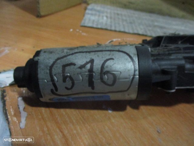 Motor Limpa Vidros Tras 6J3955711 SEAT IBIZA 2009 SEAT IBIZA 6J 2011 1.6TDI 90Cv 3P Preto - 4