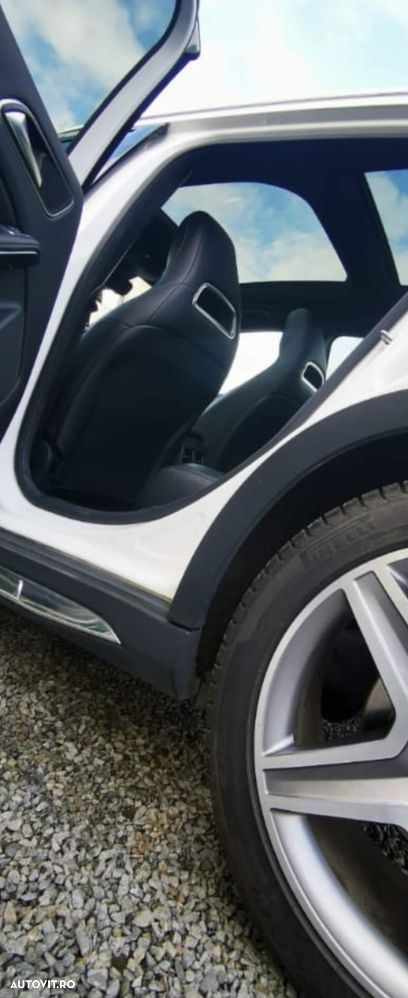 Mercedes-Benz GLA 220 d 4MATIC 7G-DCT AMG Line - 16