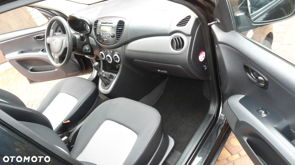 Hyundai i10 1.1 Base - 7