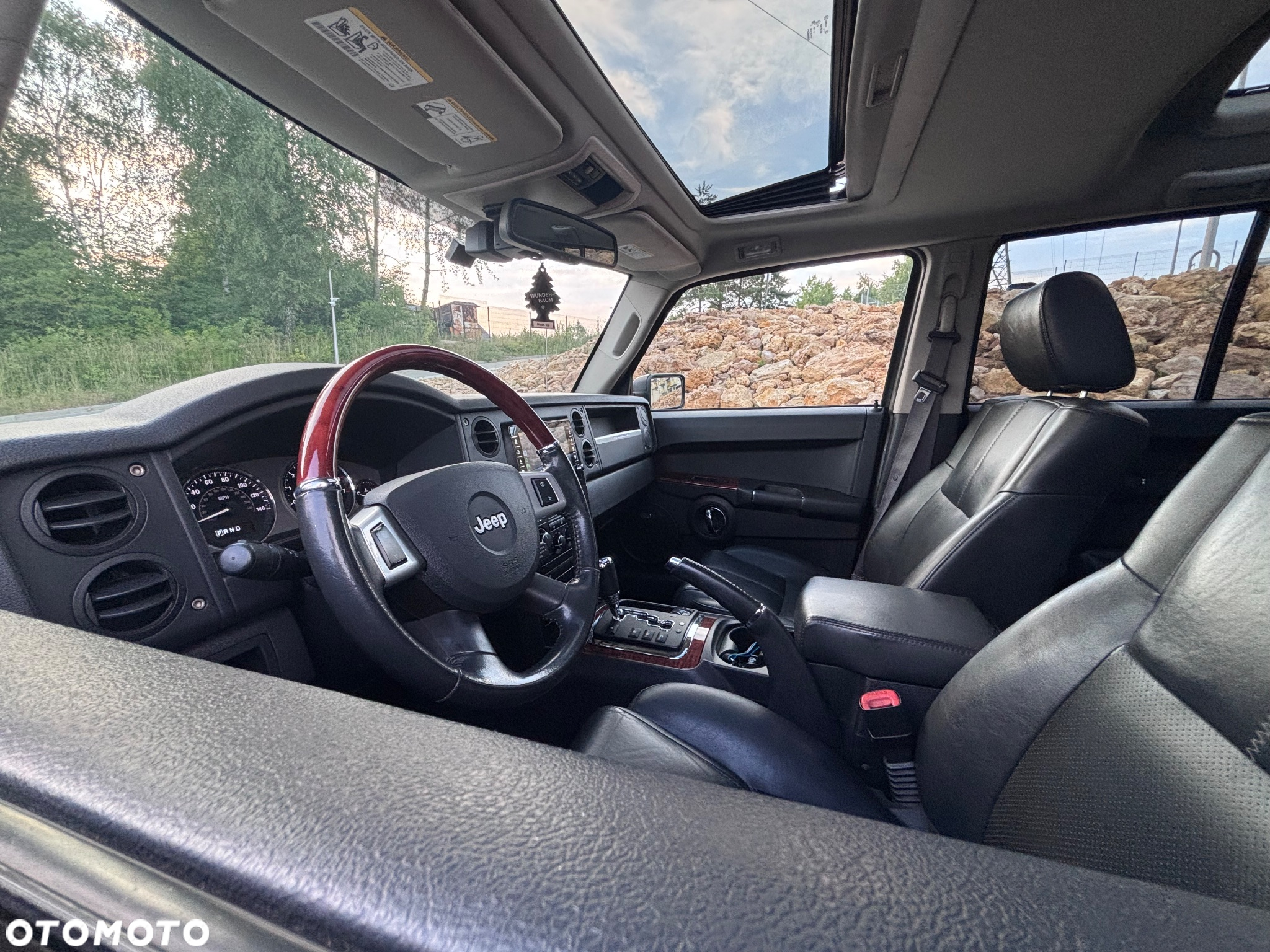 Jeep Commander 5.7 V8 Limited - 4