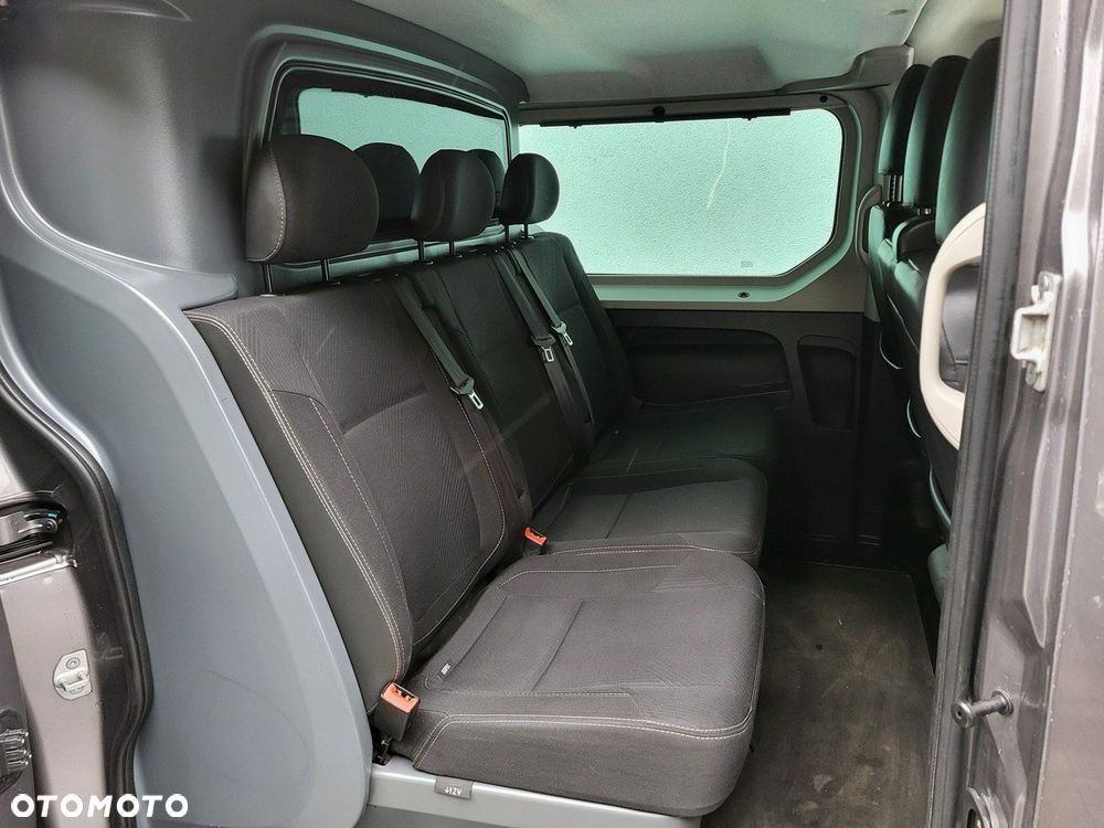 Renault Trafic - 10